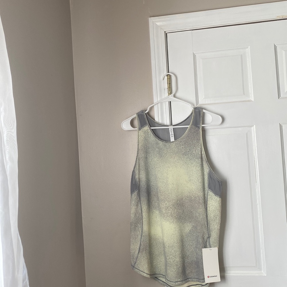 Brand new Lululemon work out top. New with tag.